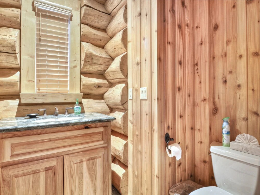 No. 46 High Timber Log Estate - 5 Br Home