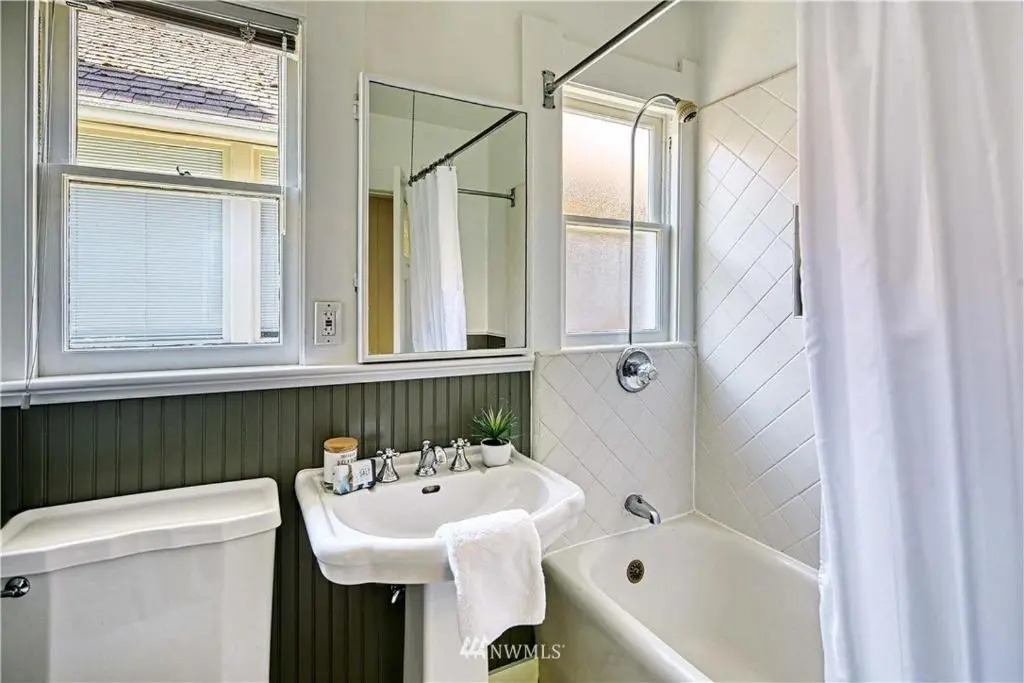 The Fremont Charmer 2BR
