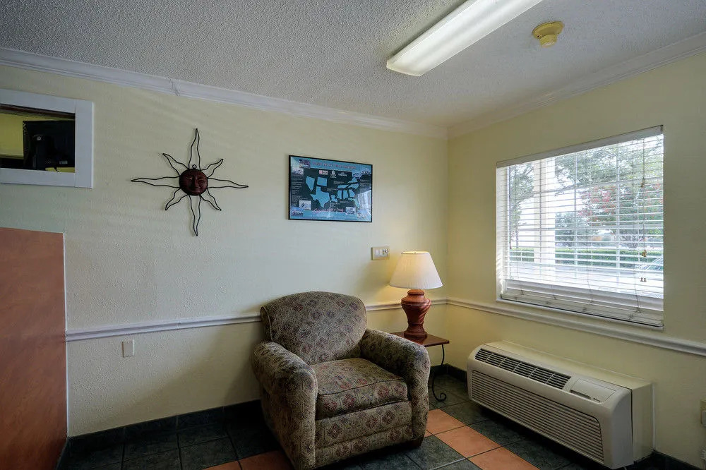 InTown Suites Extended Stay Select Houston TX - Stafford