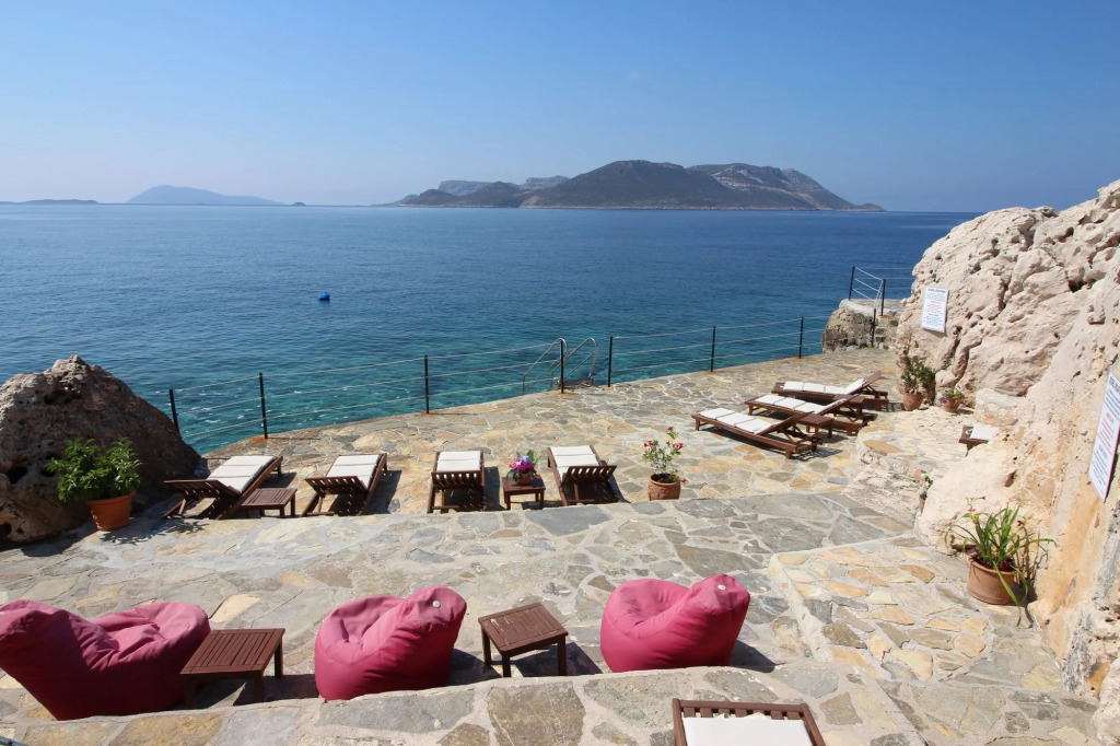 Hadrian Hotel