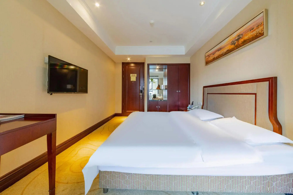 Sun Full Hotel