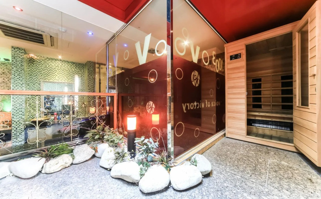 Vov Hotel