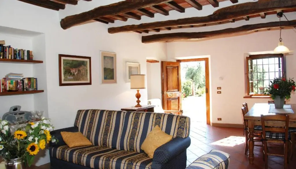 Casa Tonio by Salogi Villas