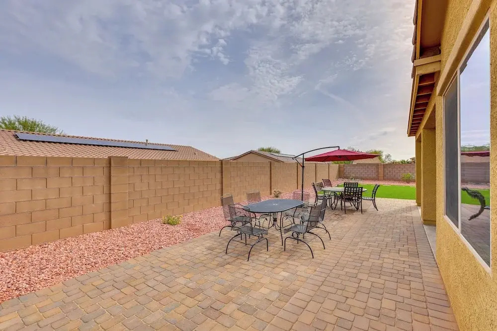 Furnished Patio! Retreat 12 Mi to Dtwn Phoenix