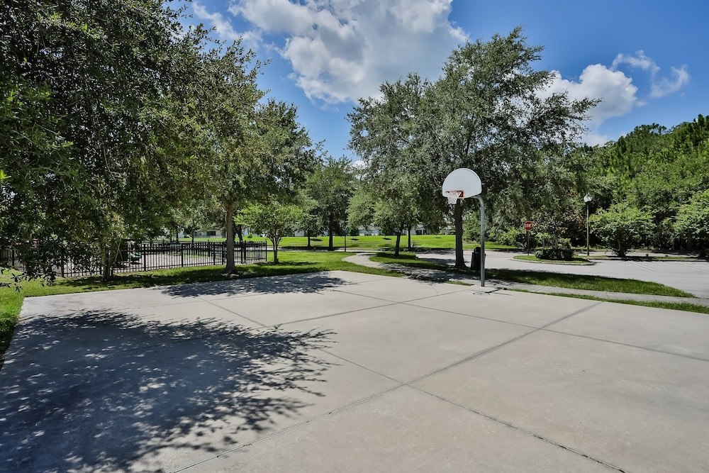 Water View Retreat With Lanai, Heated Pool, Pool Spa, Game Room, & AC