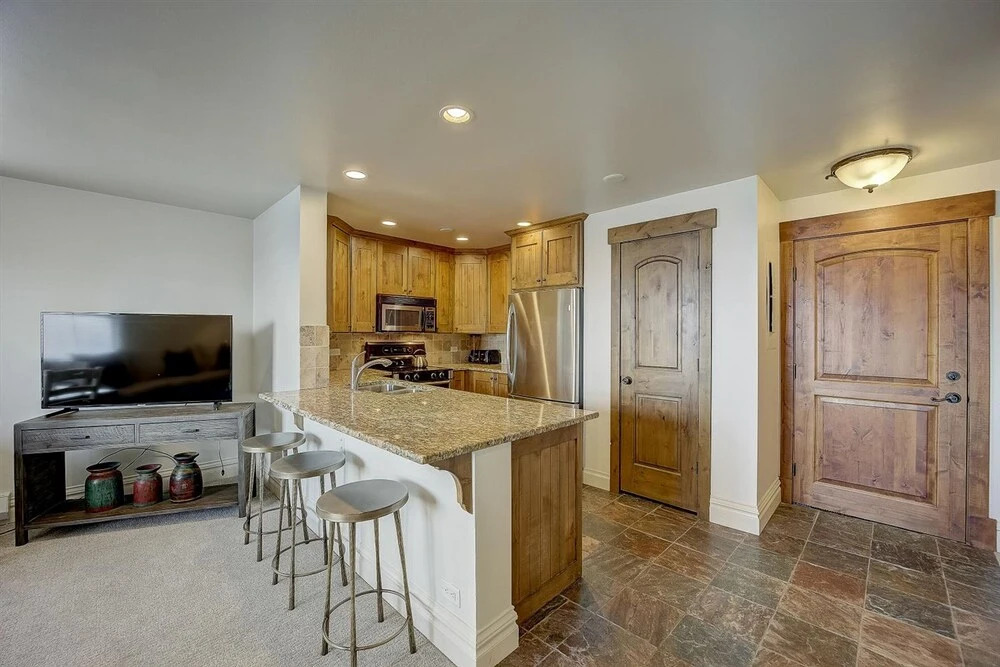 Resort Plaza #5037 by Avantstay Located in Park City Mountain Resort w/ Mountain Views