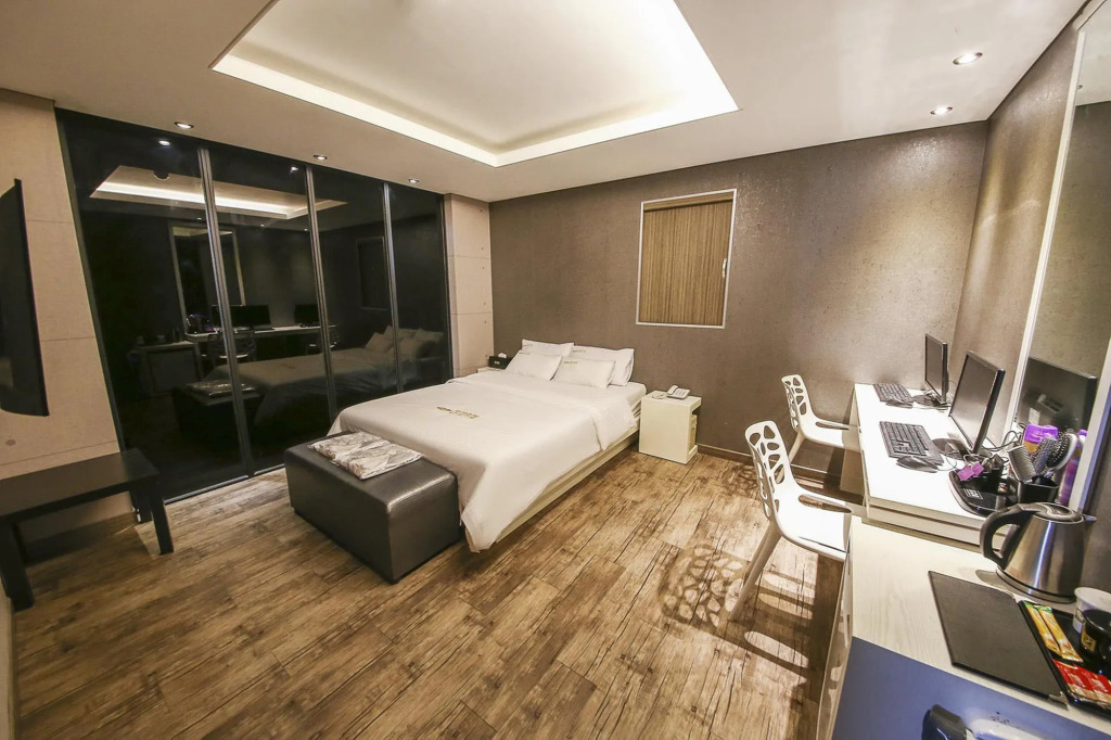 Richi Hotel