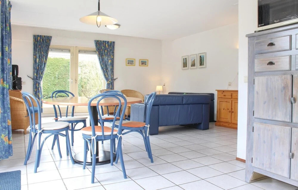 3 Bedroom Cozy Home In Wemeldinge