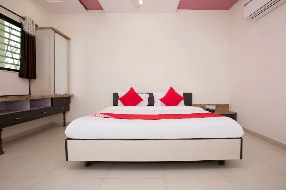 Hotel O by OYO Capital O Sai Icon Residency