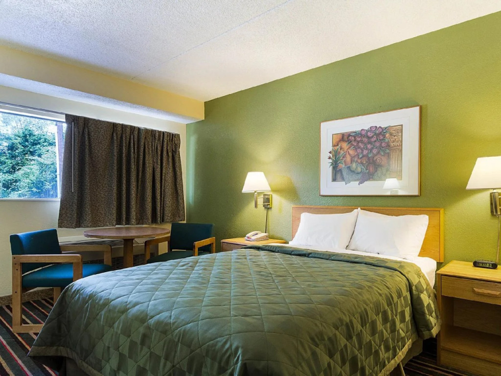 Motel 6-Ashland, OH