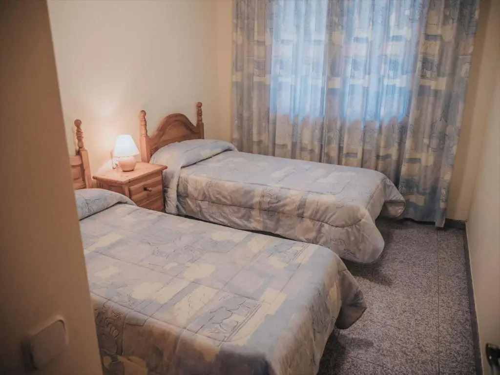 Apartaments Castellar de nHug