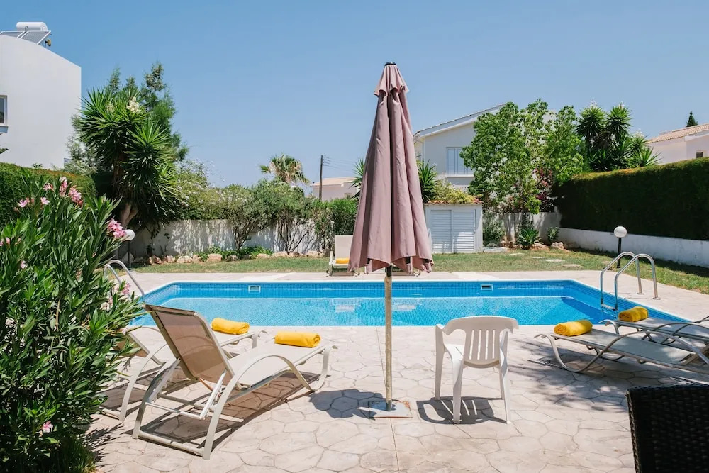 Chrysanthemum Villa
