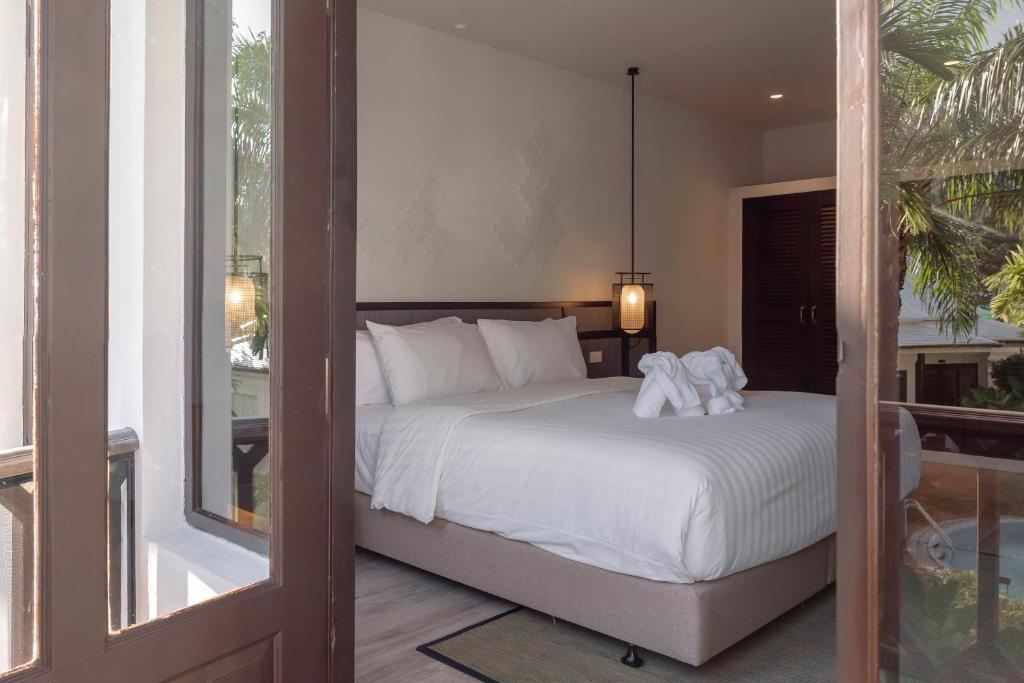 The Pe La Resort, Phuket - SHA Extra Plus