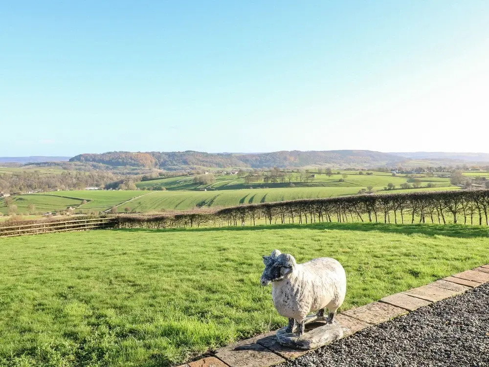 Lower Cowden Farm