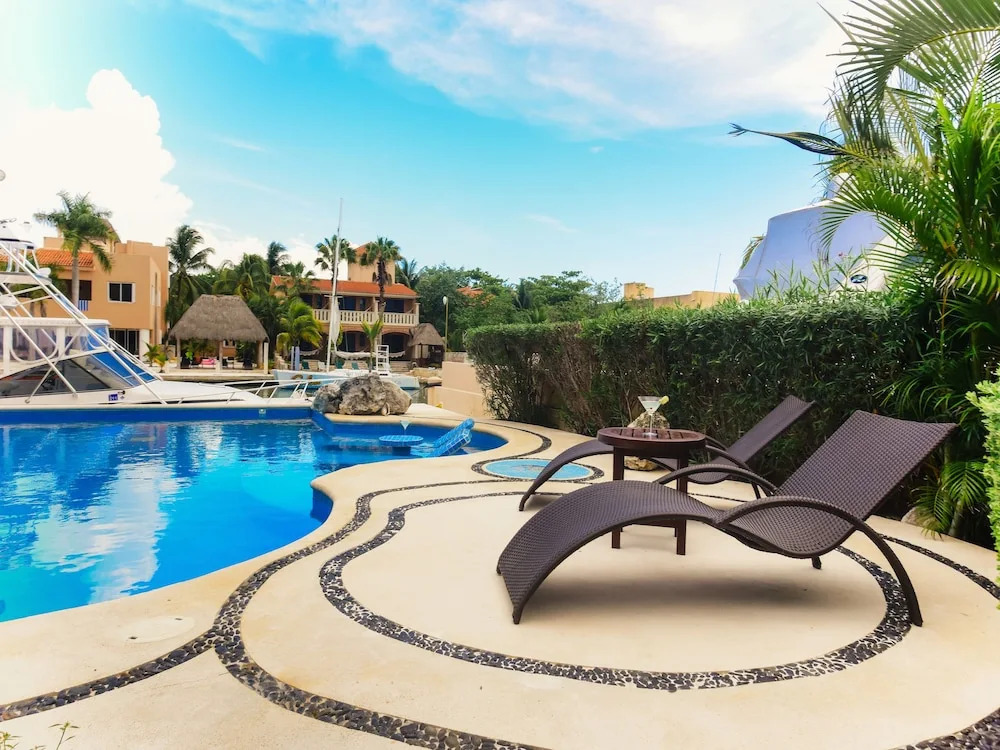 Villa Marinera 5br by Rmh