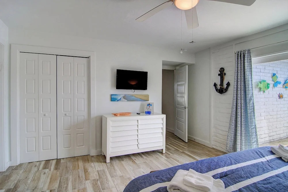 El Cortez #110 - 2 Br Condo
