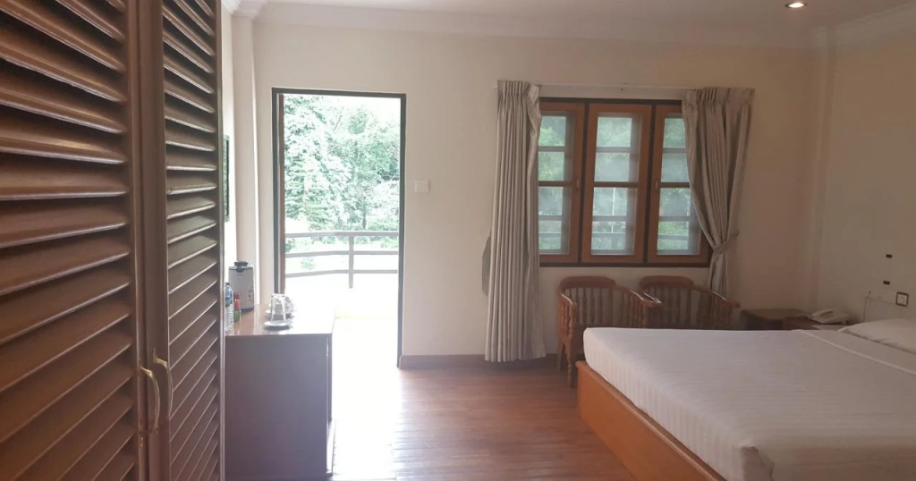 Mya Nanda Hotel