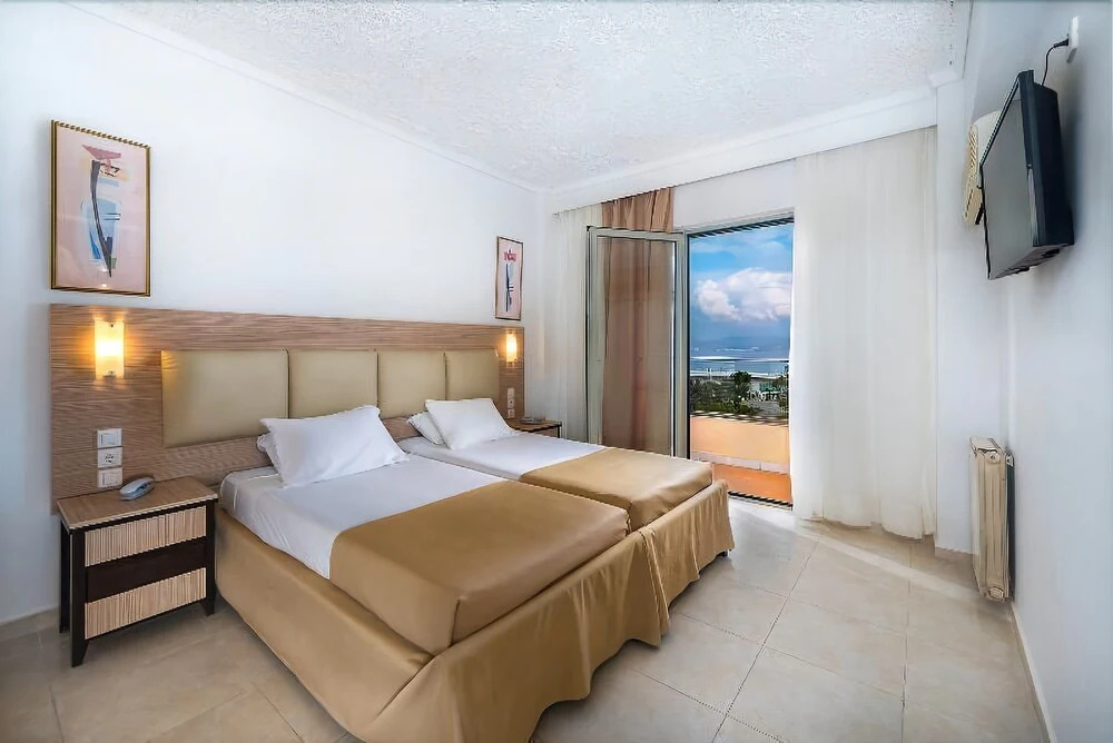Niriides Hotel