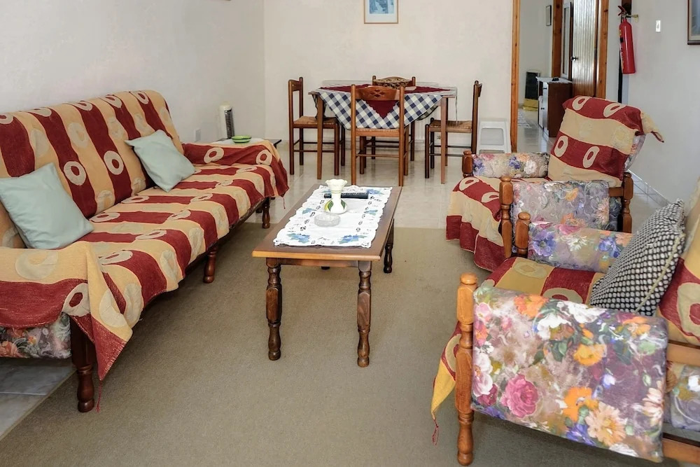 Aloni Apartments