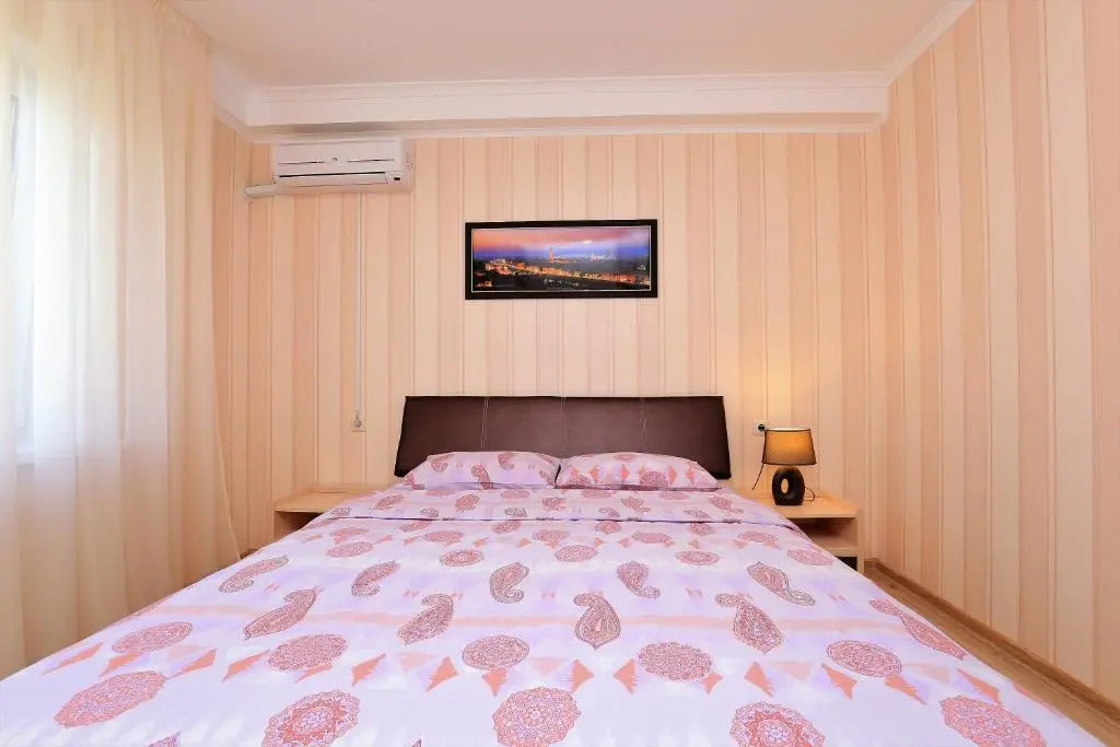 Apartment on Obolonskiy Prospect 16V