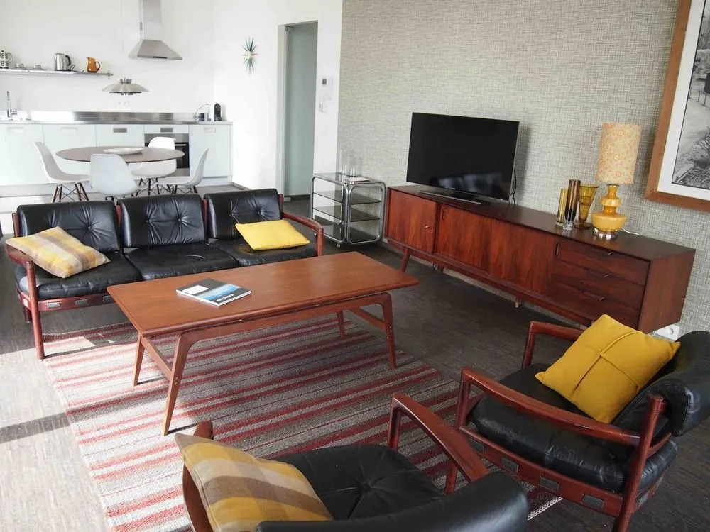Red Star Apartments