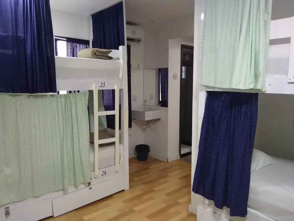 Farol da Barra Suites e Hostel