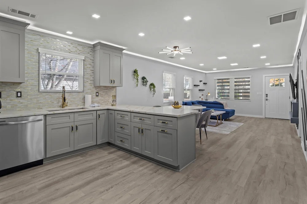 Charlotte Retreat Luxury 4BR Heaven