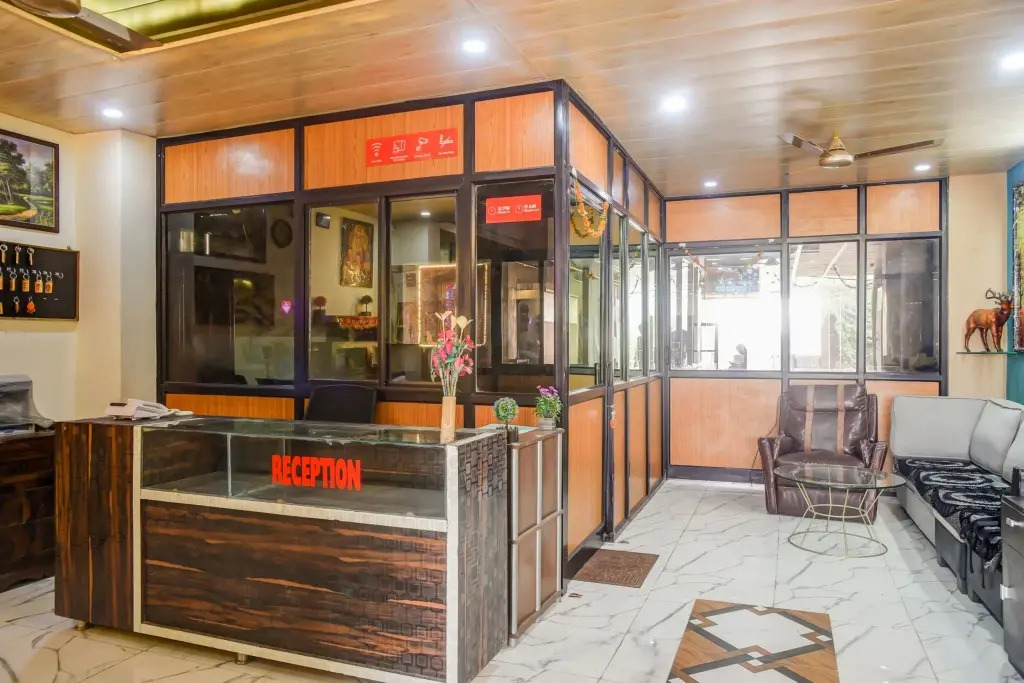 Hotel Prakash & Sons by OYO Rooms