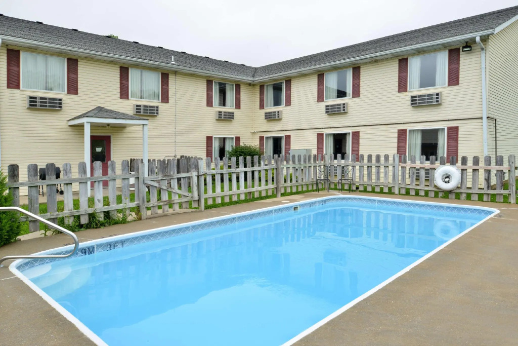 Residential Suites Warrensburg by Hotel O US 50