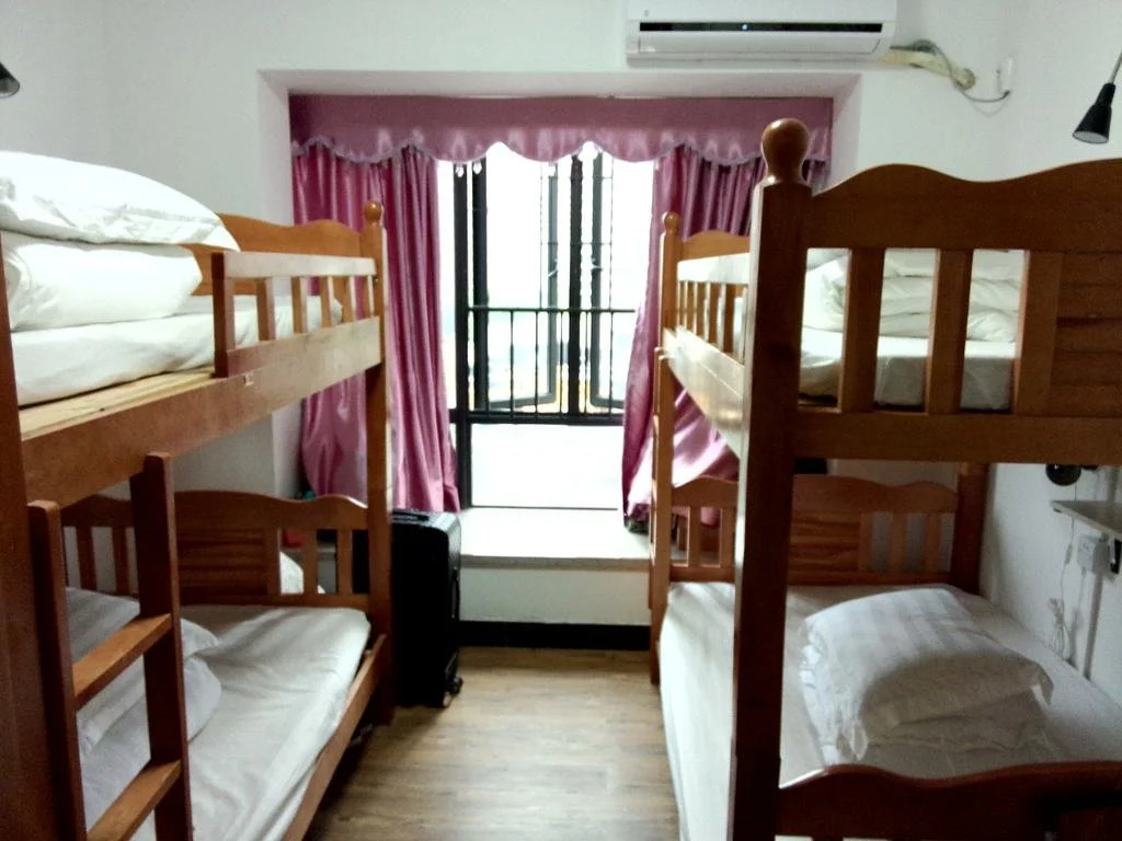 Journey House Youth Hostel