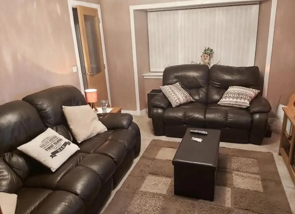 5 Riverside Place Thurso. 2 Bed, 2 Bathrooms.