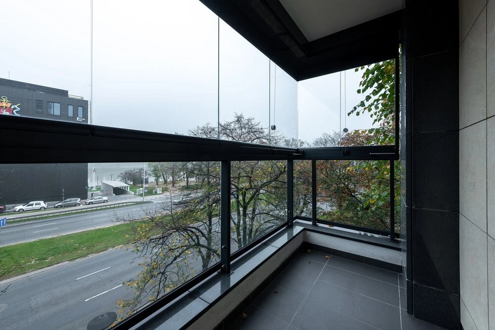 P And O Apartments Solec 15