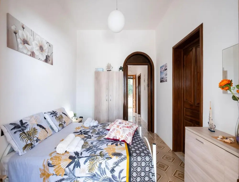 Sunrise Apartment in Villa With Private Parking and Air Conditioning