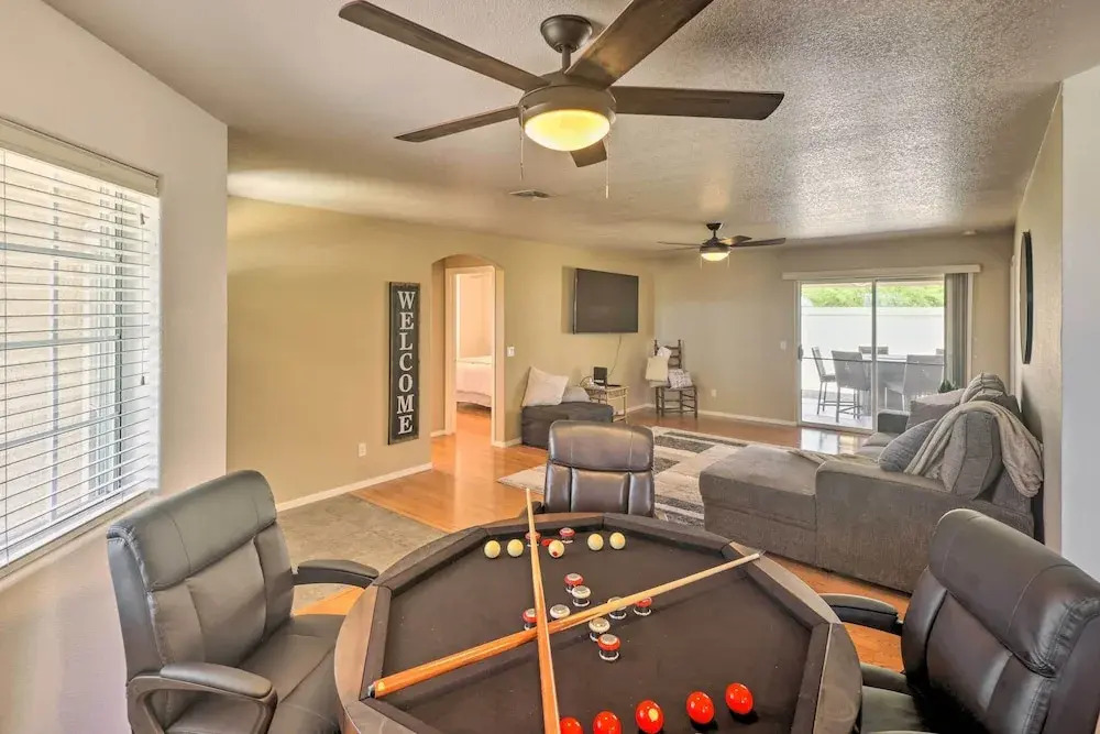 Lake Havasu City Home w/ Patio ~ 3 Mi to Lake