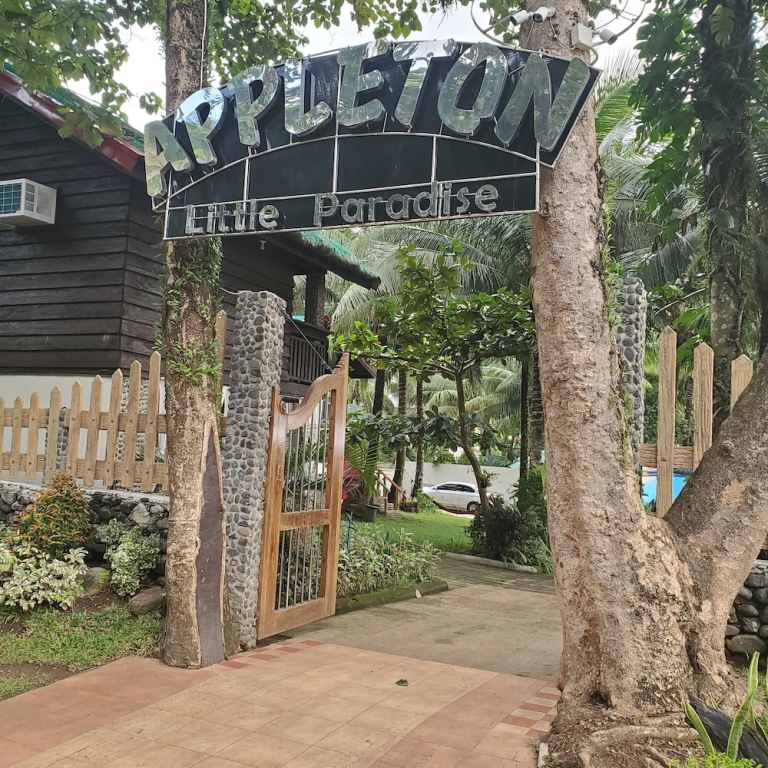 Appleton Little Paradise Beach Resort