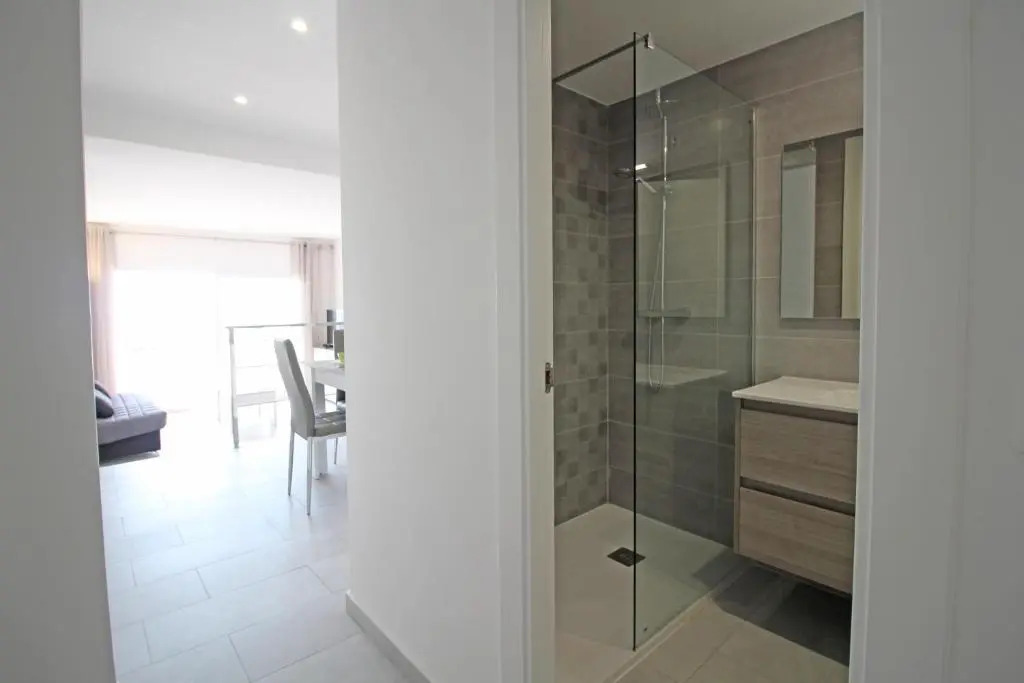 Apart-rent Apartamento Gran reserva renovado 0076