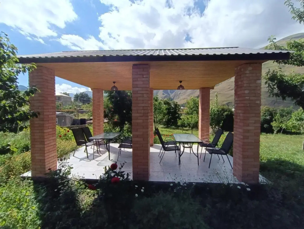 Garbani Gardens