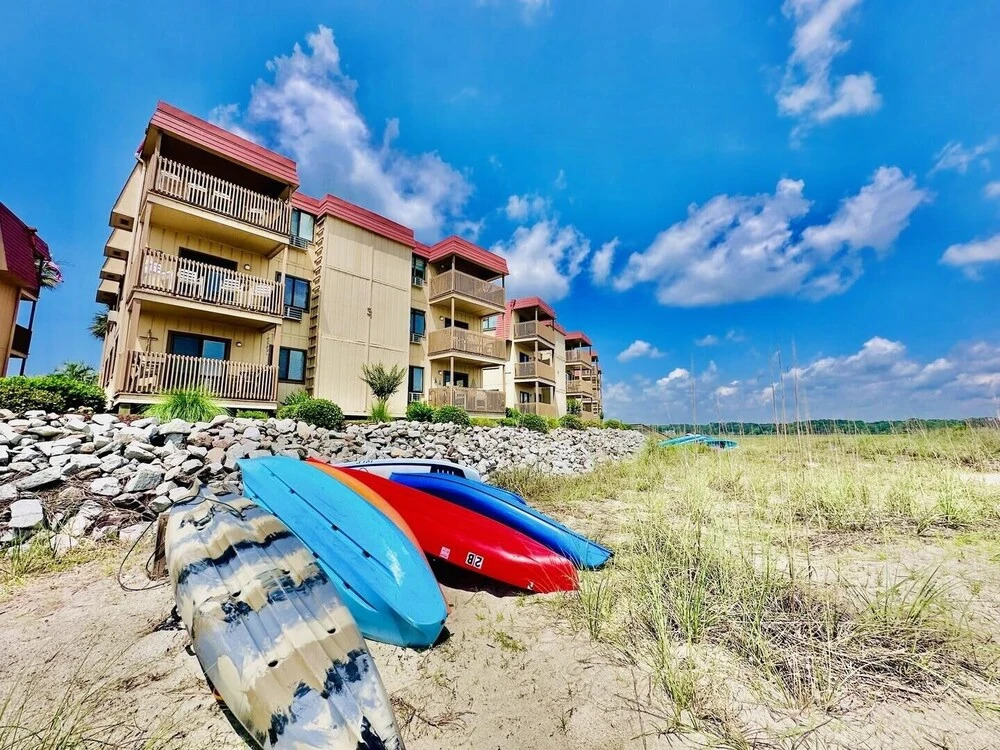 Inlet Point Villas 4c 2 Bedroom Condo by RedAwning