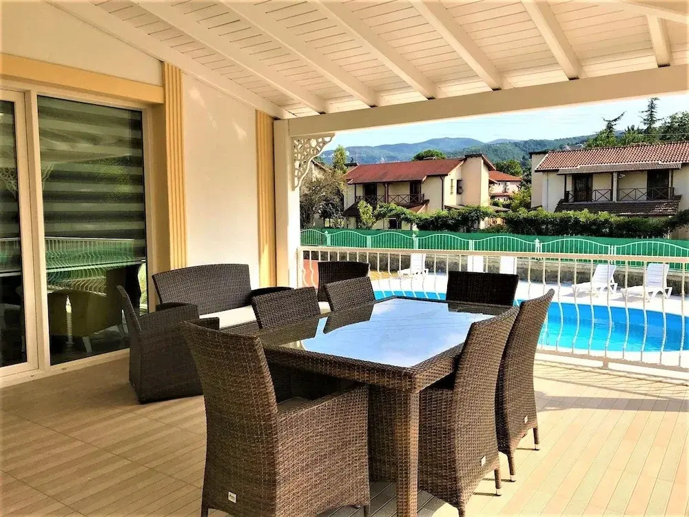 King Villa