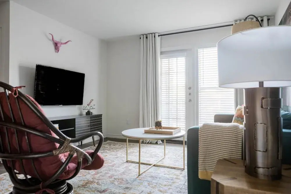 WanderJaunt - Apartments at the Domain