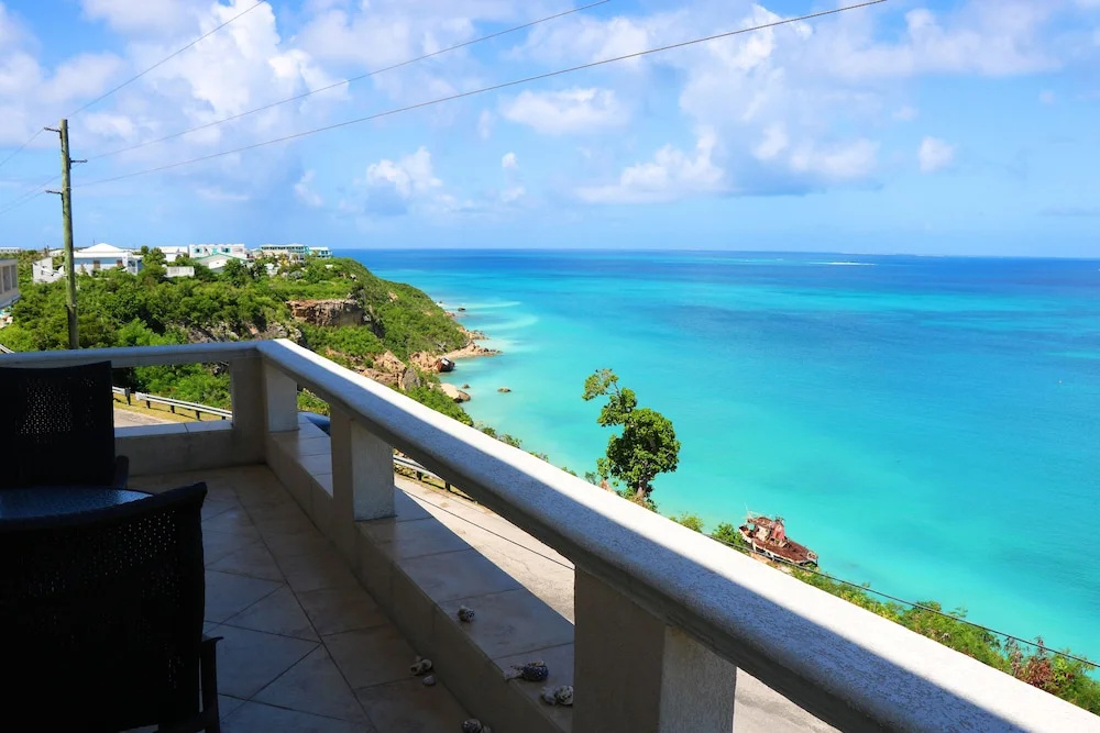 The Manoah Boutique Hotel