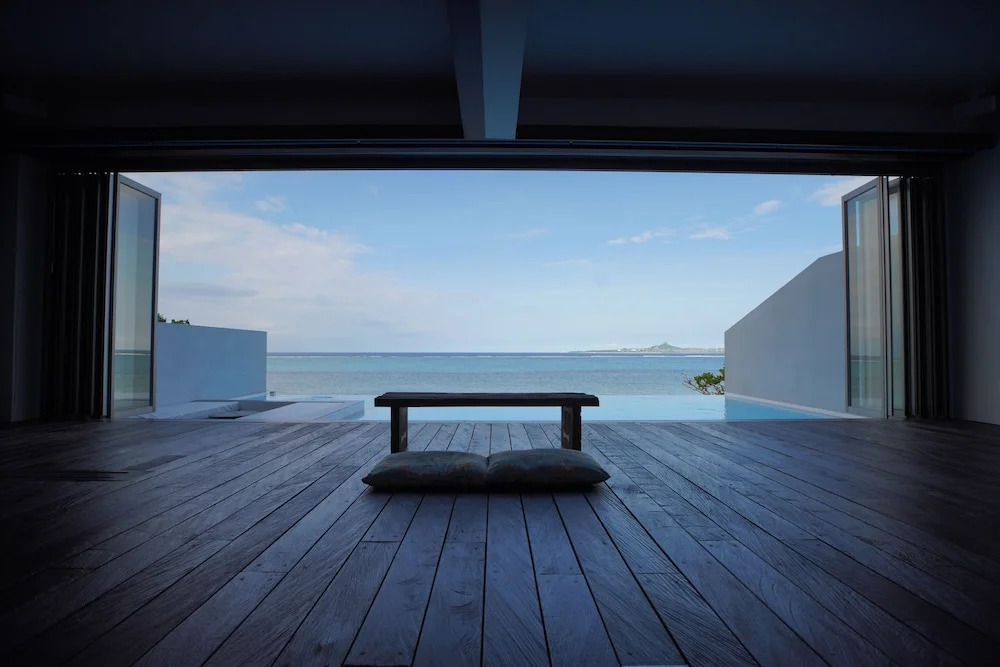 Secret Pool Villa Seji