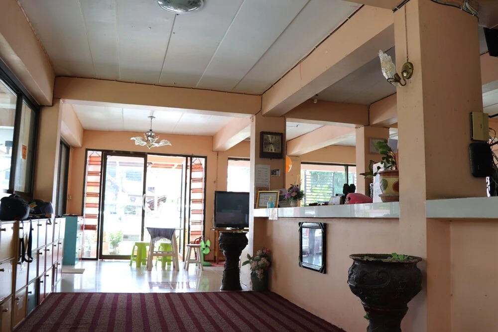 Tipsiri Place by OYO Rooms