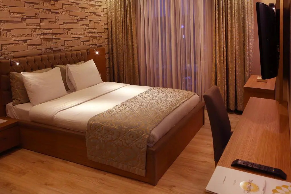 Imperial Park Hotel