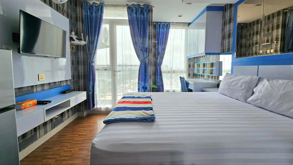 Studio17b Elpis Kemayoran Sunrise View Free Netflix, Disney Hotstar & PrimeVideo