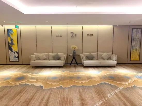 Yinhua Business Hotel (Zhuhai International Convention Center)