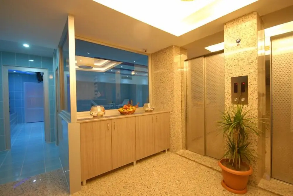 Serace Hotel