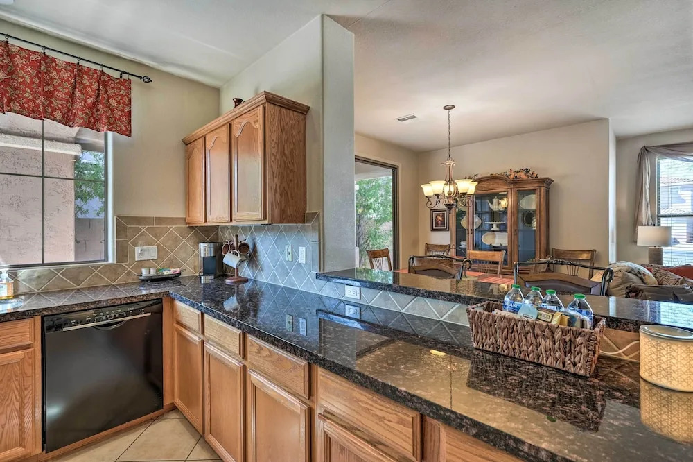 Walk to Community Pool: Goodyear Desert Oasis