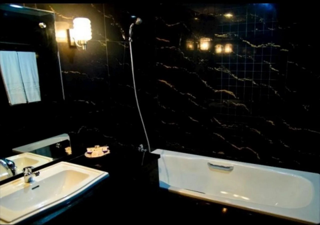 Star Hotel