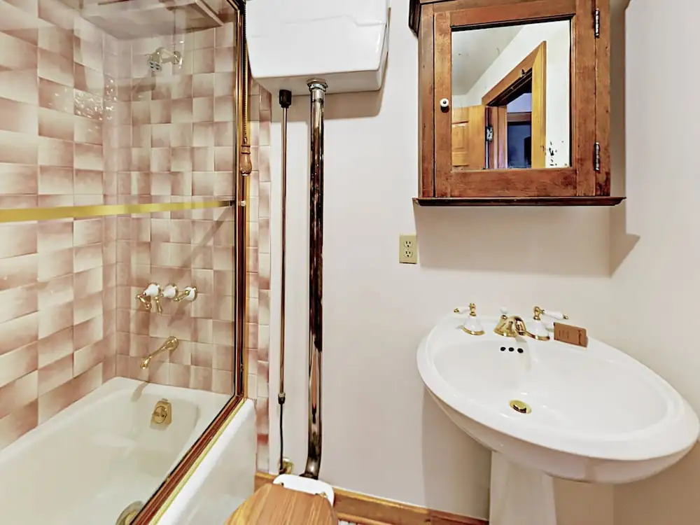 4BR Luxury Log - 4 Br Home